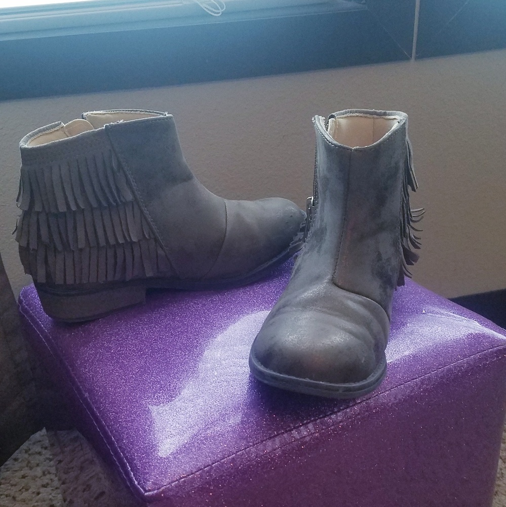 Girls Fringe Booties